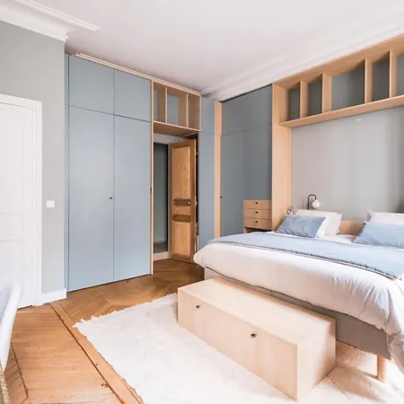 Apartment Palais St Honore - Spacieux - By Mon Petit Fare *